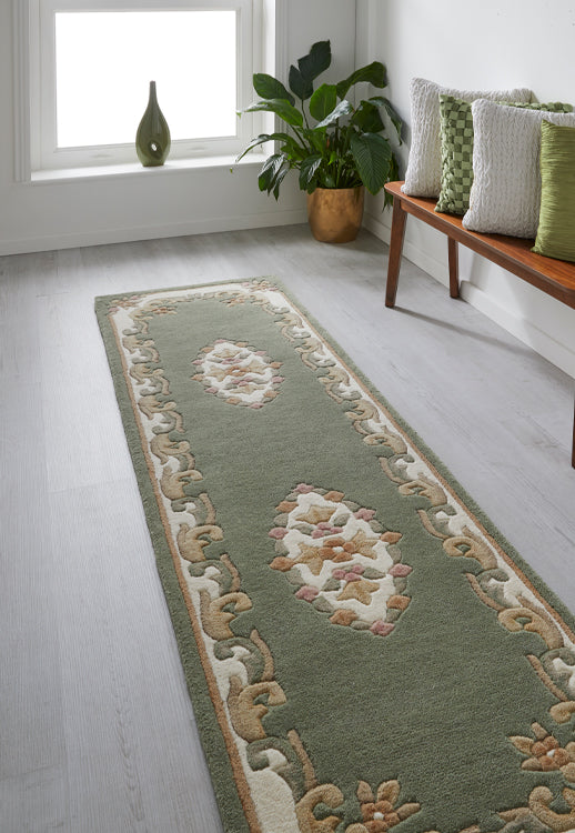 Grand Traditional 100% Wool Collection Rugs