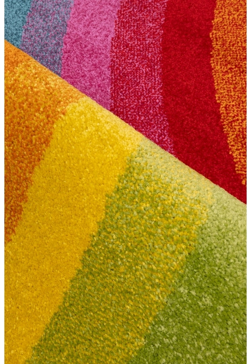 Bold, vibrant, poppy modern and traditional rug